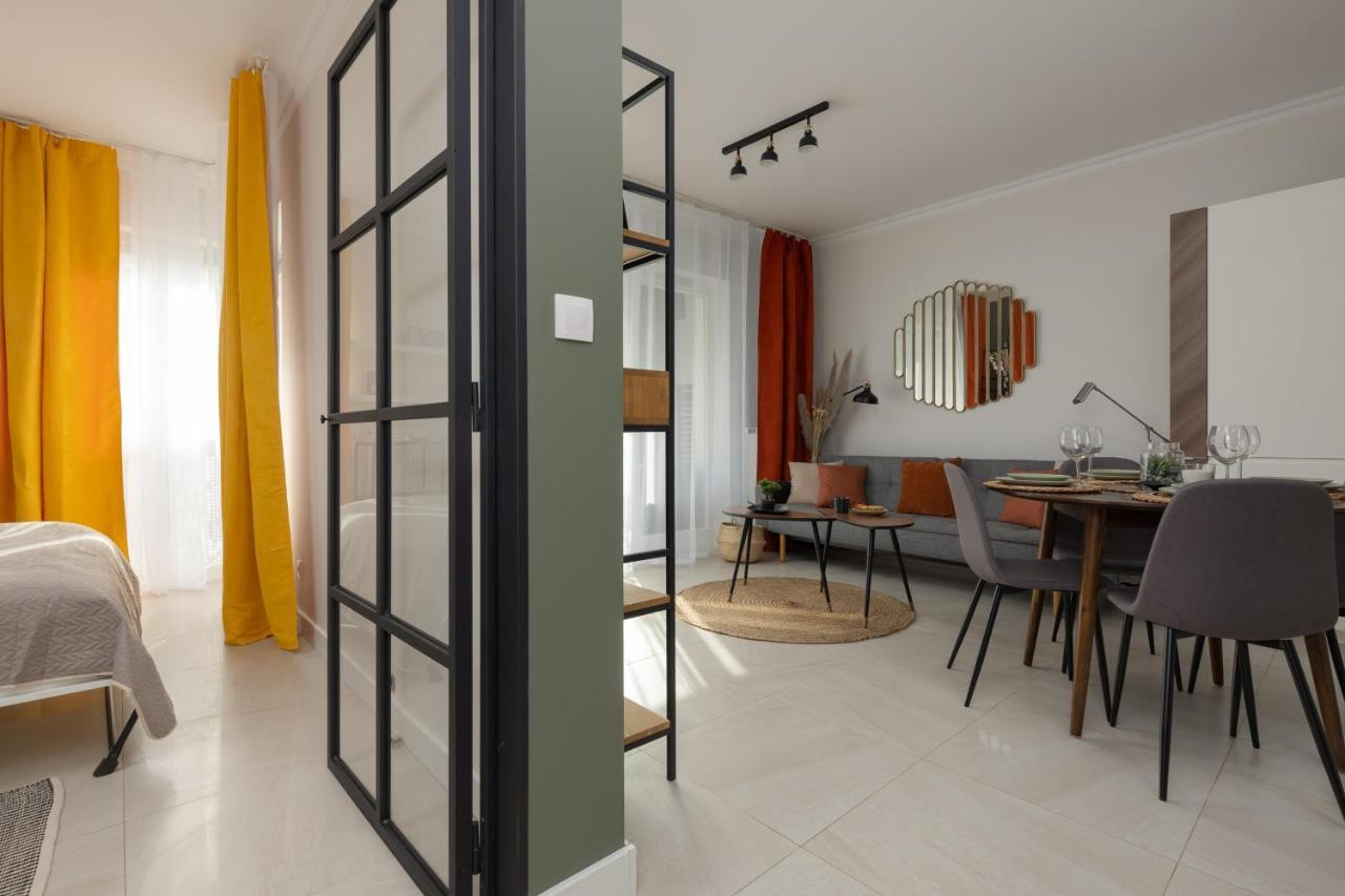 Lakeview Kapelanow Armii Krajowej By Renters Apartment